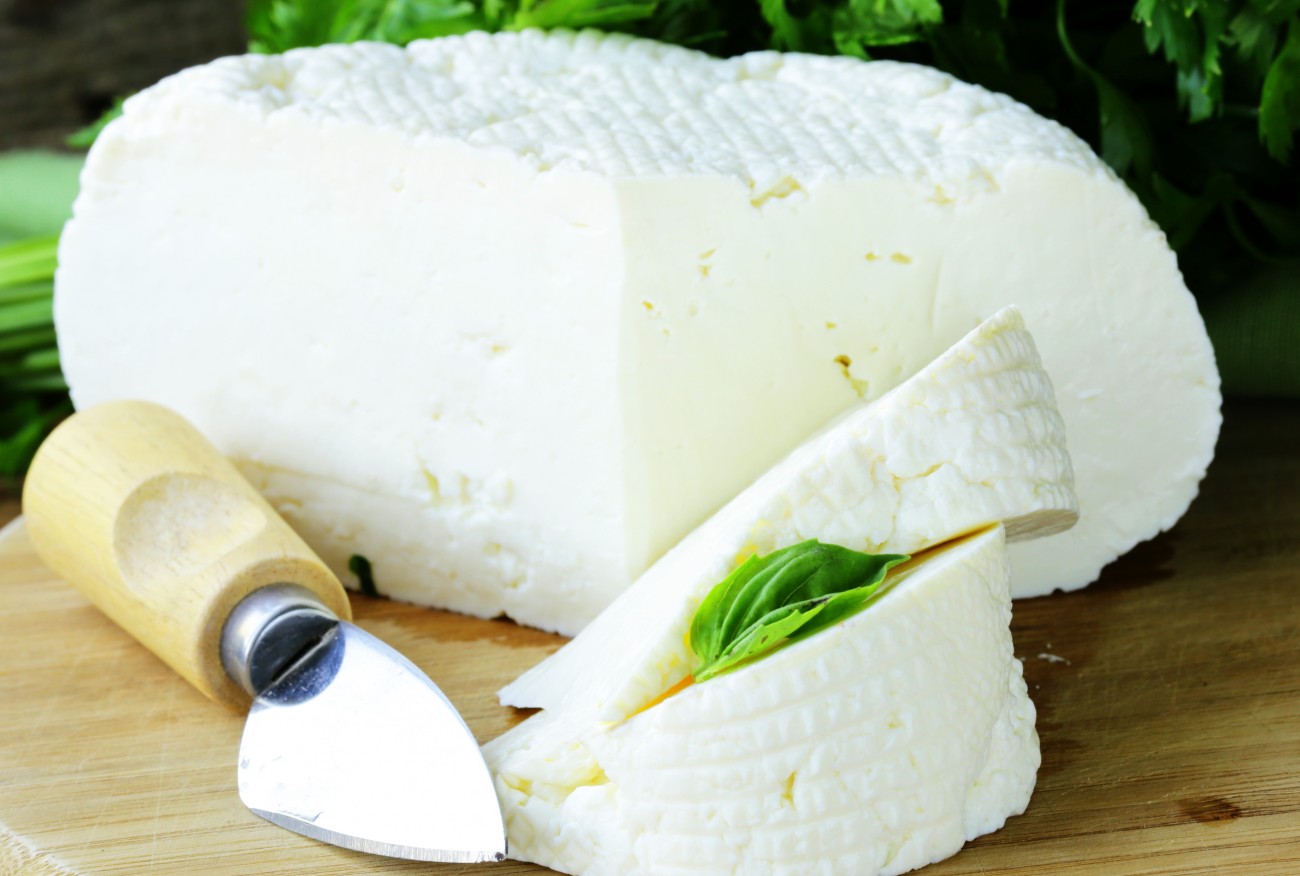  хранить адыгейский сыр в холодильнике в домашних условиях правильно